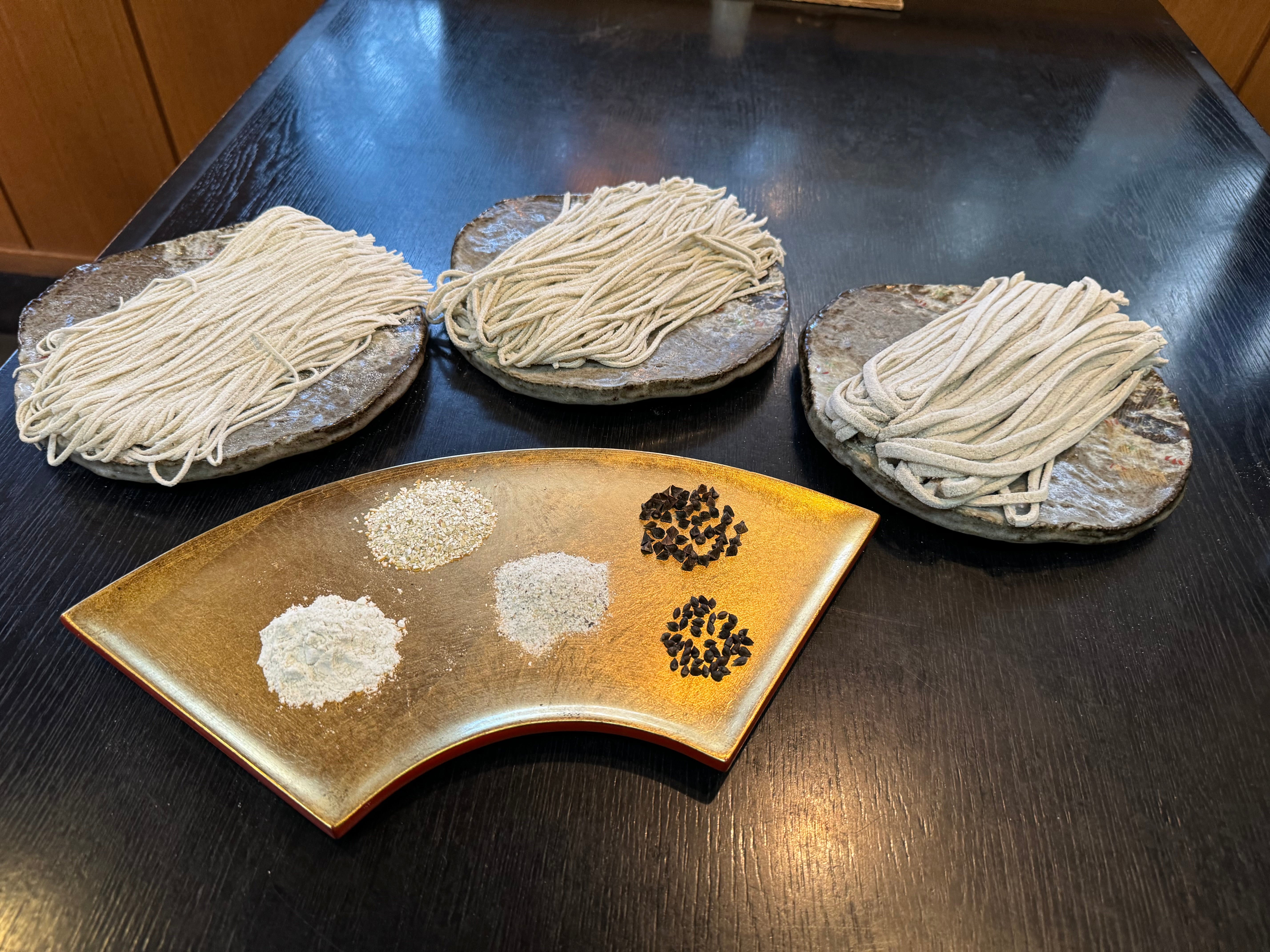 ３種のそば ＋ 蝦夷バフンうに ＋ 秘宝いくらそば